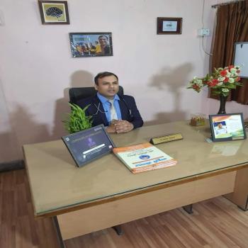 Dr. Nitish Kumar